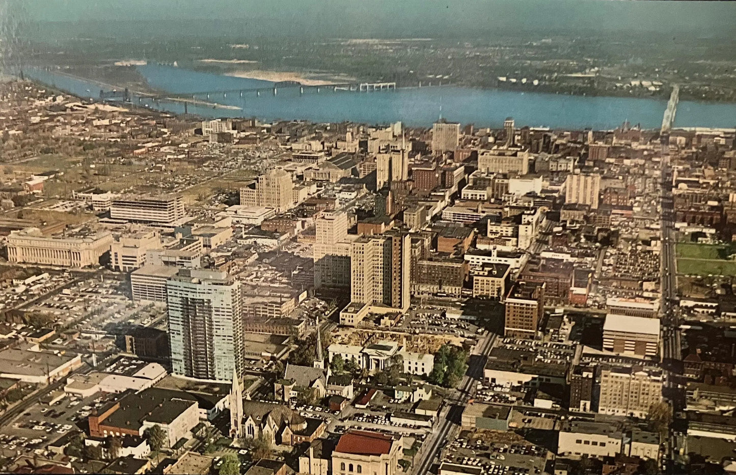 Aerial View of Louisville, Kentucky - Photo: Billy Davis - Vintage Urban Postcard