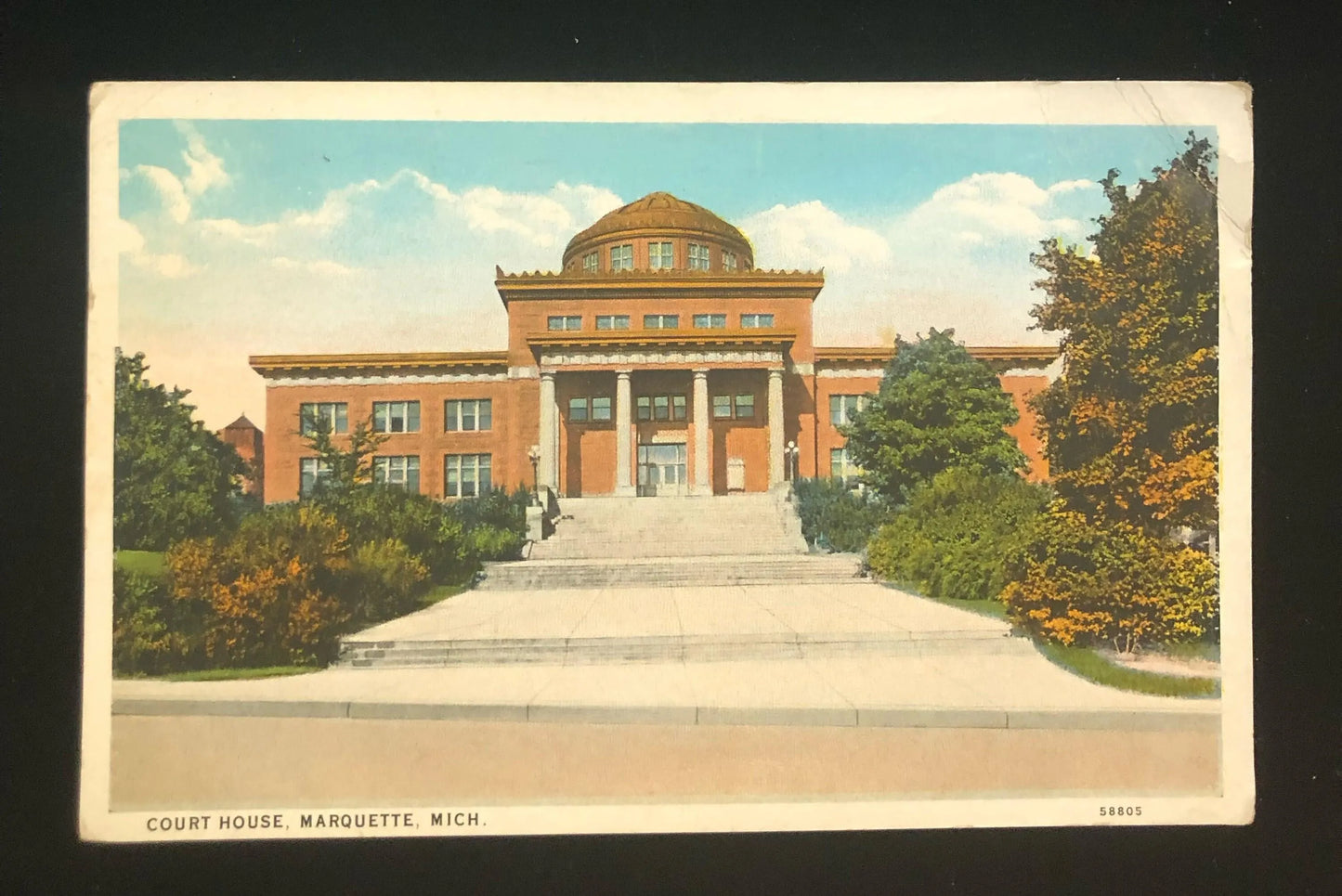 Court House, Marquette, Michigan - 1920s - Vintage Michigan Upper Peninsula Post Card - You-per City in Michigan