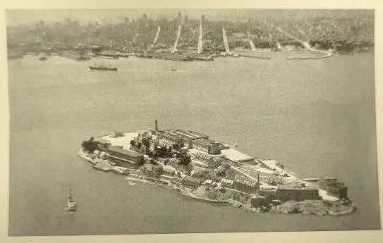 Alcatraz Island, San Francisco 1936 -Bird's Eye View of Alcatraz Federal Prison - Bardell H-Gloss Print -Vintage Postcard