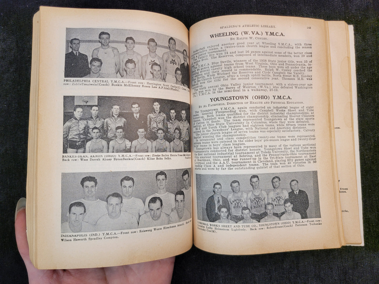 Spalding's Basketball - Official Guide - 1939-1940