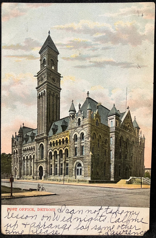 Post Office in Detroit, Michigan - Vintage Post Office Postcard