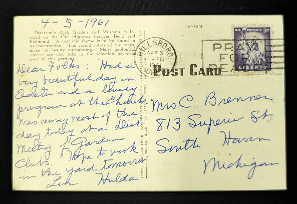 Peterson's Rock Garden, Bend and Redmend, Oregon - Vintage Postcard