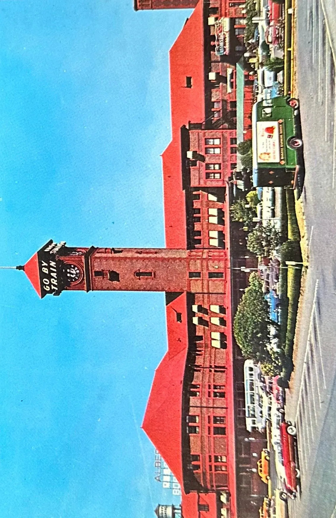 PO-1~ Union Depot, Portland, Oregon - Vintage Postcard