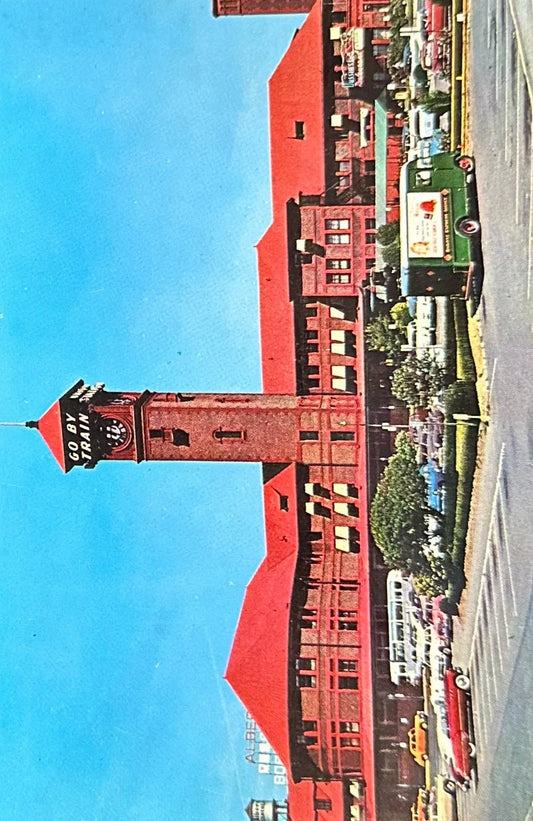 PO-1~ Union Depot, Portland, Oregon - Vintage Postcard
