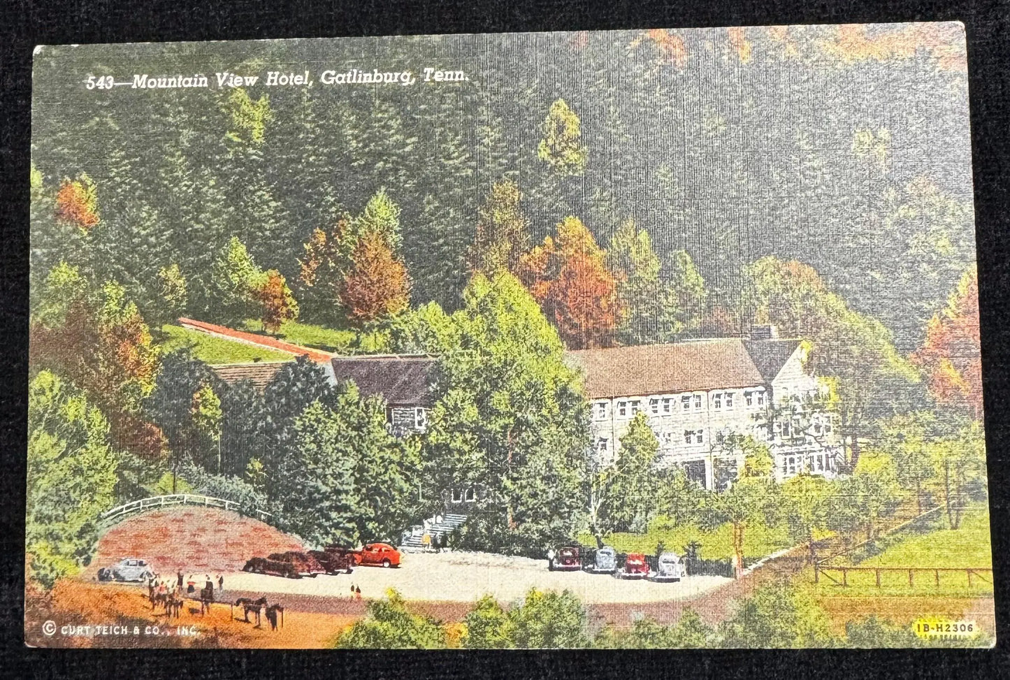 Mountain View Hotel - Gatlinburg, Tennessee Vintage Postcard
