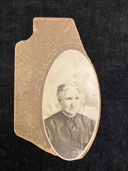 Victorian Black-and-White Photo - Elegant Matriarchial Oval Portrait - 1860s Oval Photo on Damaged Cabinet Card
