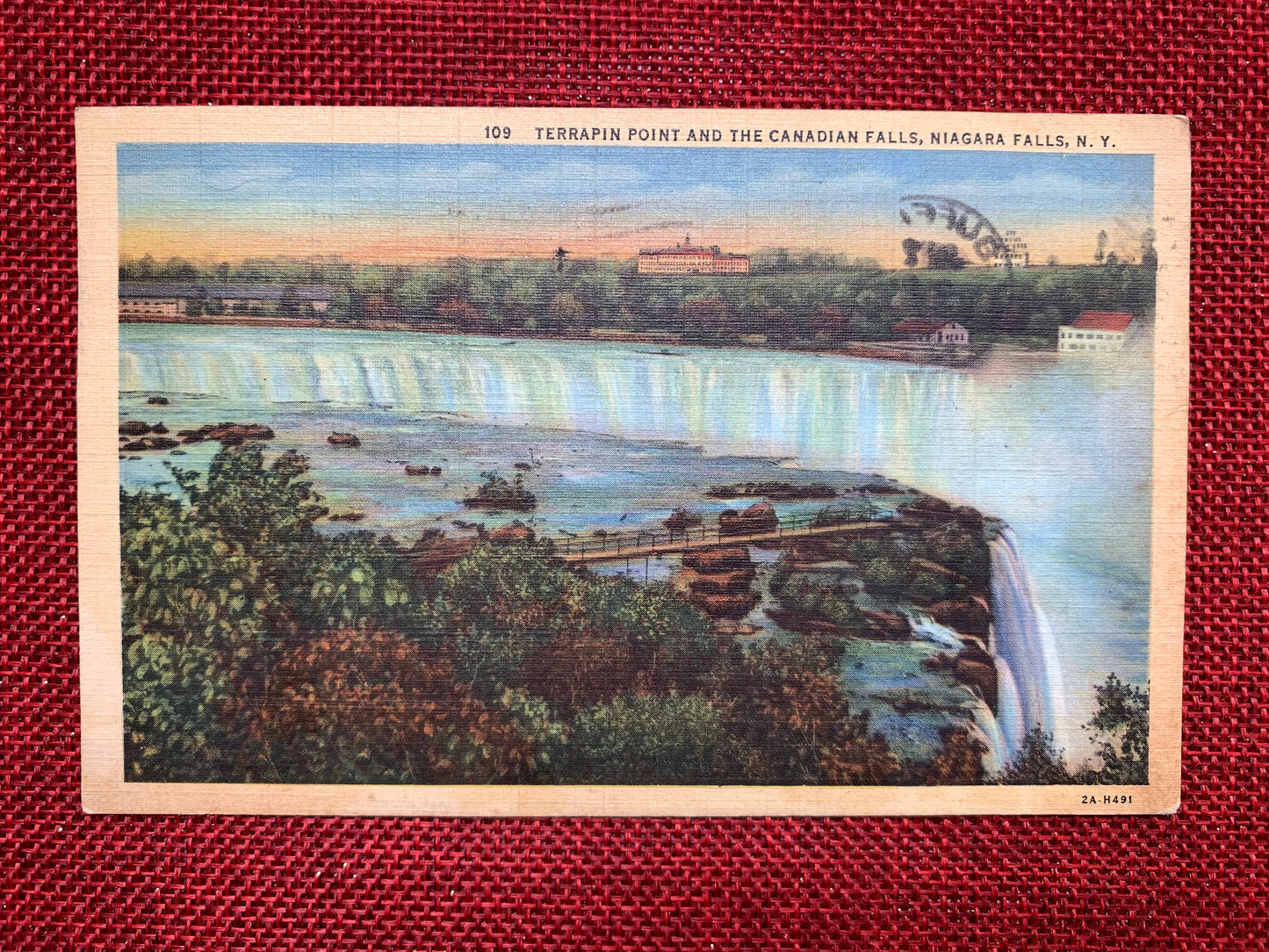 Terrapin Point and the Canadian Falls, Niagara Falls, N.Y. Vintage Postcard 1940s