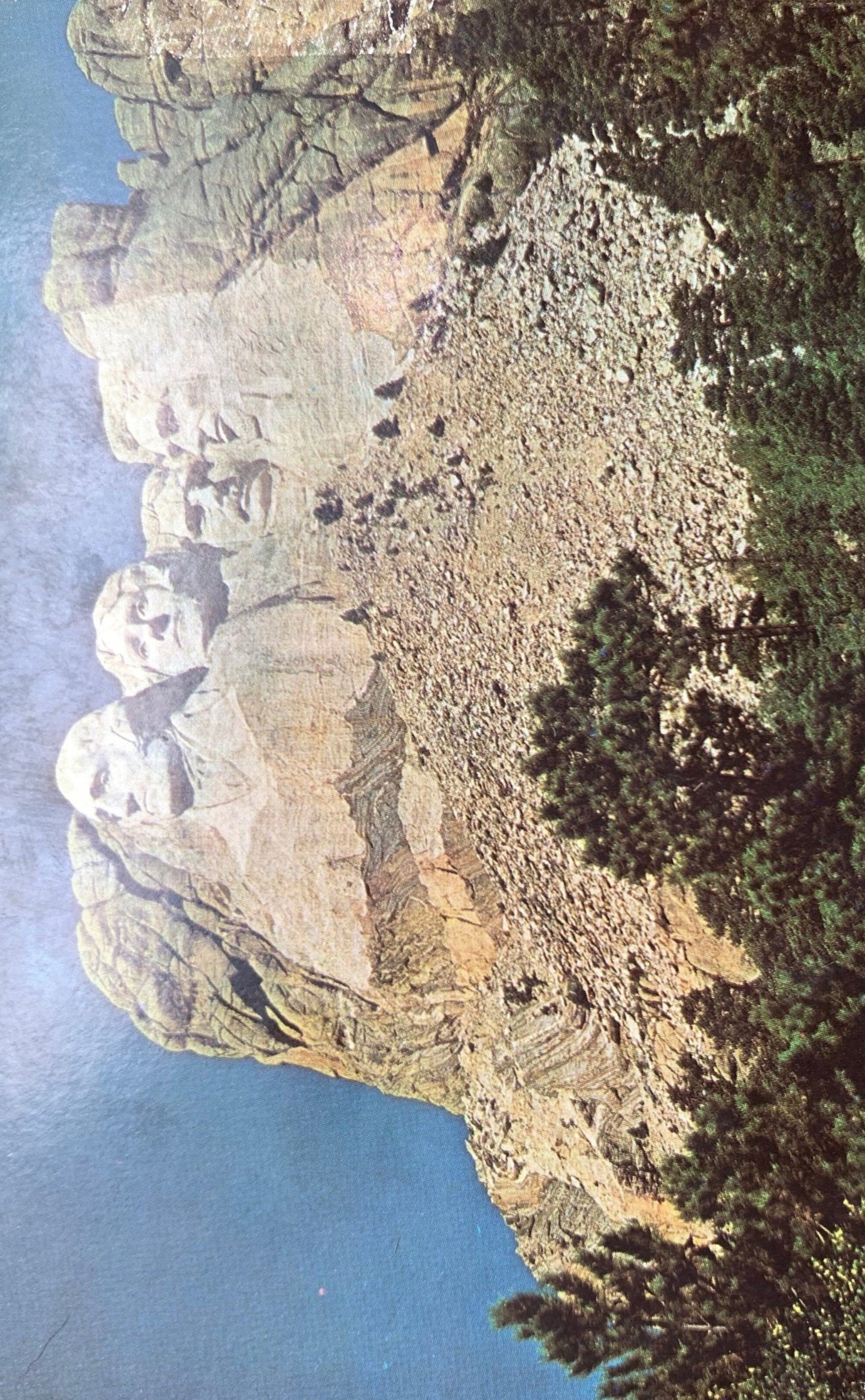 Mount Rushmore National Monument in South Dakota, SD Vintage Postcard