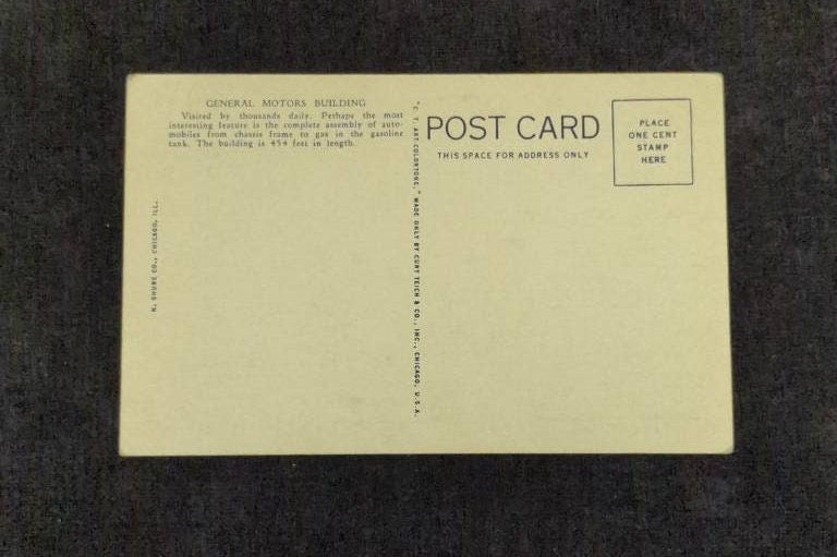 General Motors Building during the Chicago World's Fair, Illinois - Linen Postcard 1930s