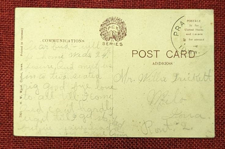 Colfax, Iowa, East Howard Street in 1910 - Vintage Postcard (Used)