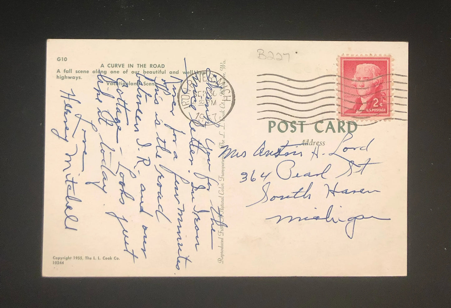 Iron River, Michigan "A Curve in the Road" 1950's - Vintage Postcard