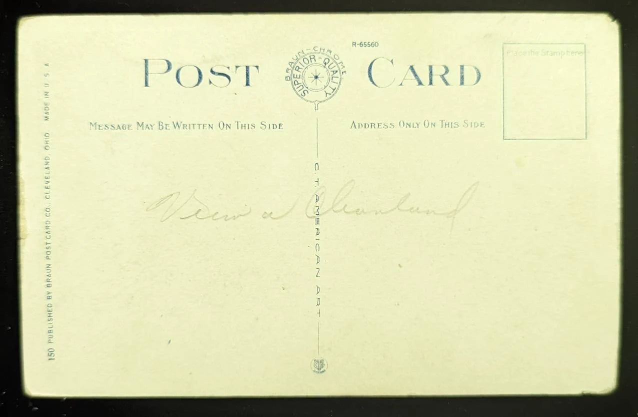 Concrete Pier at Euclid Beach, Cleveland, Ohio - Vintage Postcard