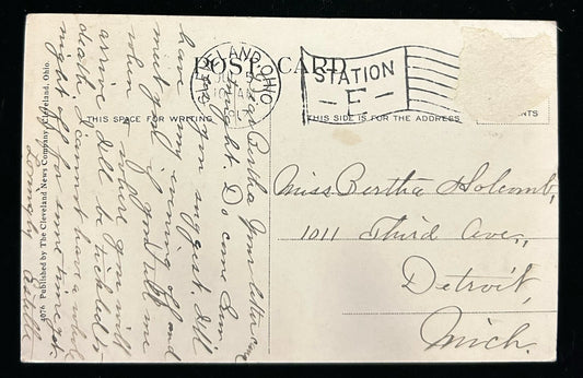 New City Hall, Cleveland, OhioBack information: mailed from Cleveland, Ohio to Detroit, MichiganCond