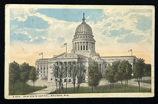A 633. New State Capitol, Madison, Wisconsin - Vintage Postcard