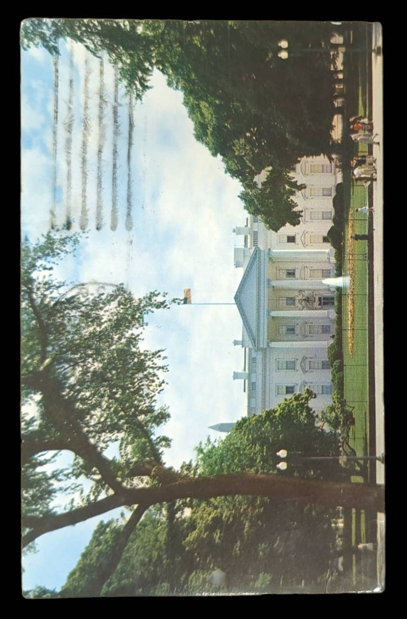 The White House, Washington D.C. - Vintage 1960s Postcard