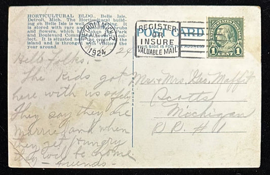 Horticultural Building and Aquarium, Belle Isle Park, Detroit, Michigan - Vintage Postcard