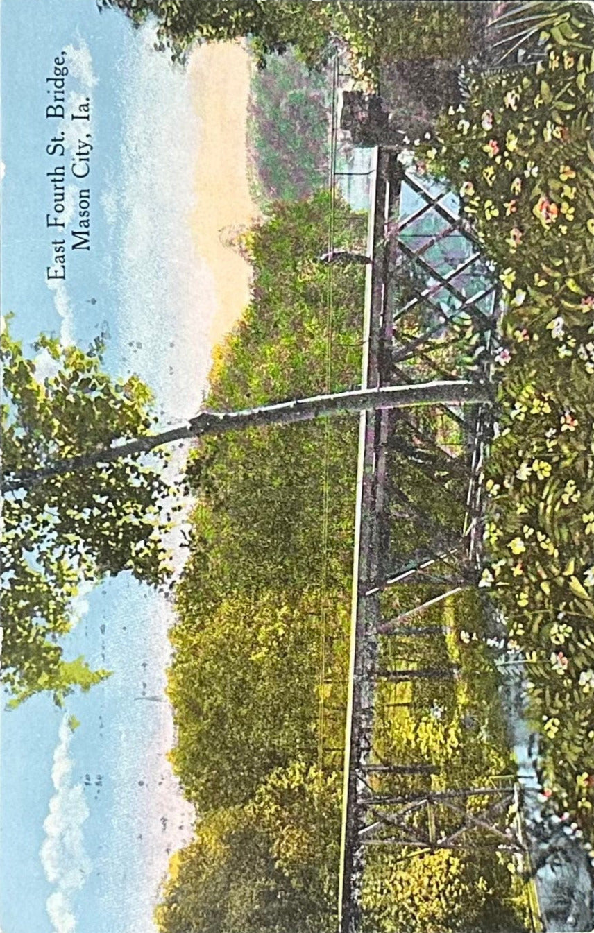 East Fourth St. Bridge - Mason City, Iowa - 1914 Postcard