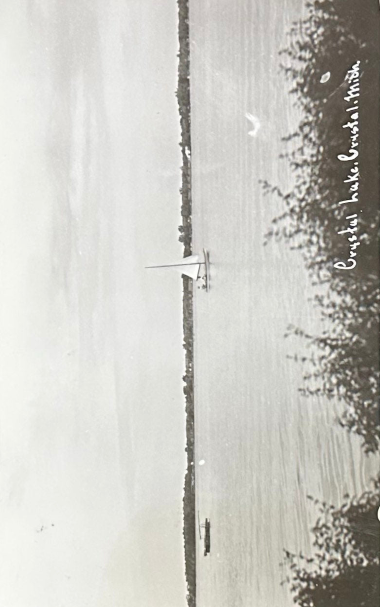 Crystal Lake, Crystal, Michigan - Vintage Postcard