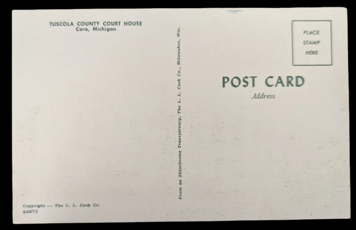 Tuscola County Court House, Caro, Michigan - Vintage Postcard