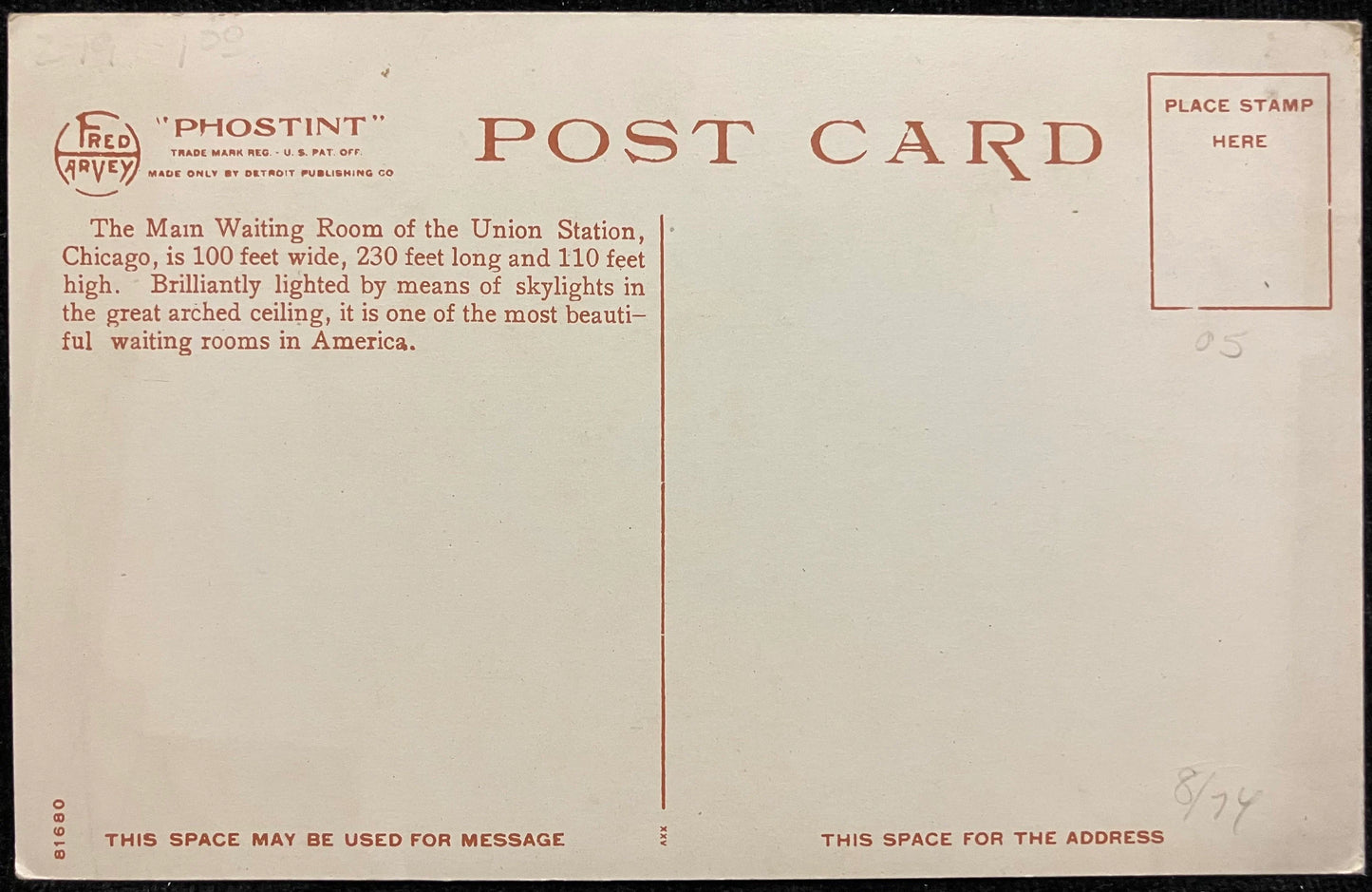 Looking into Main Waiting Room, the Union Station, Chicago, Illinois - Vintage Postcard