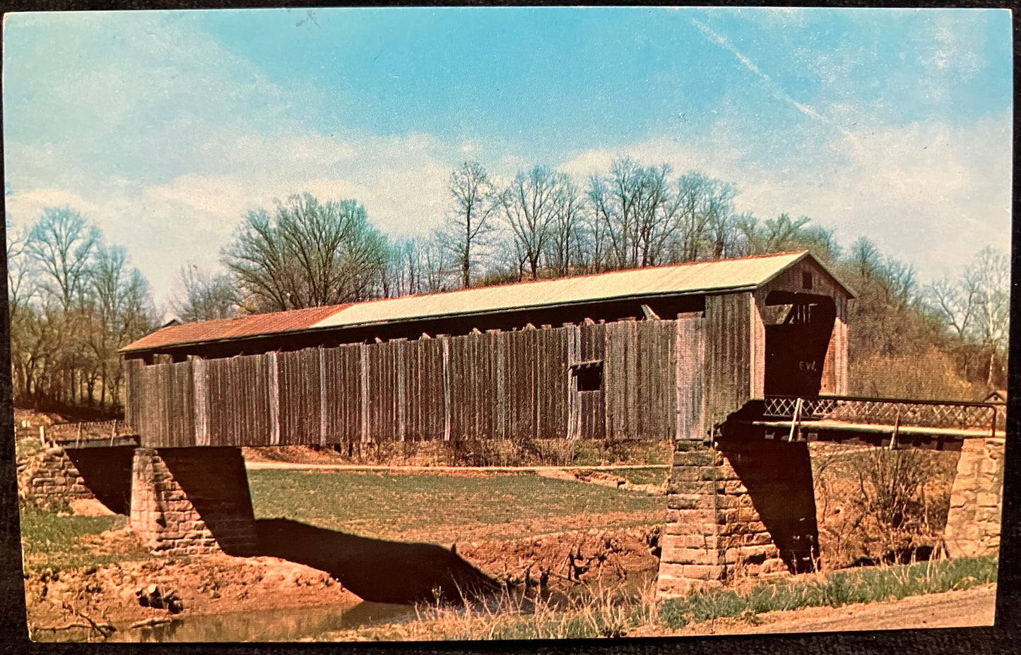 Hildreth Covered Bridge in Washing County, Ohio - Photo: Floyd Hivnor - Vintage Postcard