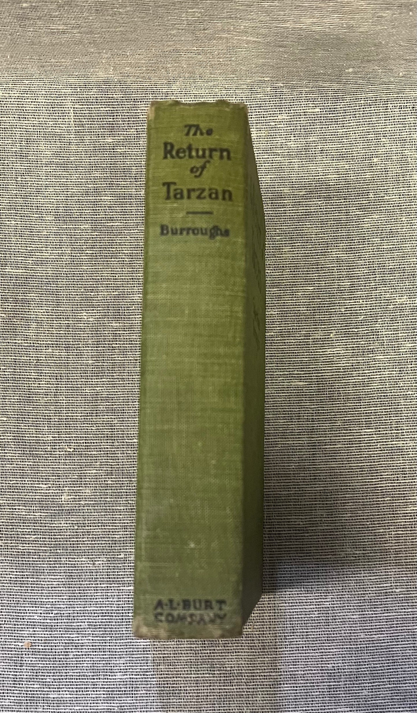 The Return of Tarzan by Edgar Rice Burroughs - Hardcover Book - Second inTarzan Series - Copyright 1915 - Publ. March 1915- A.L. Burt Co.