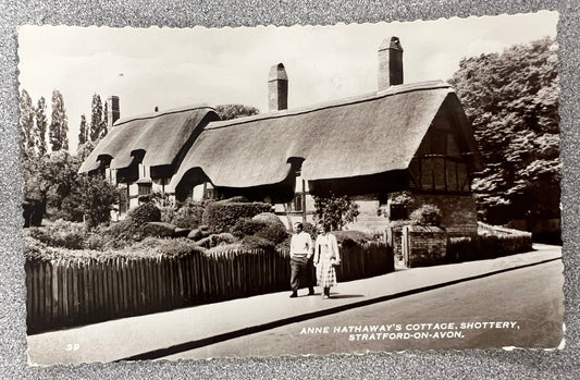 RPPC - Anne Hathaway's Cottage - Stratford-On-Avon, England - Vintage 1930s Postcard