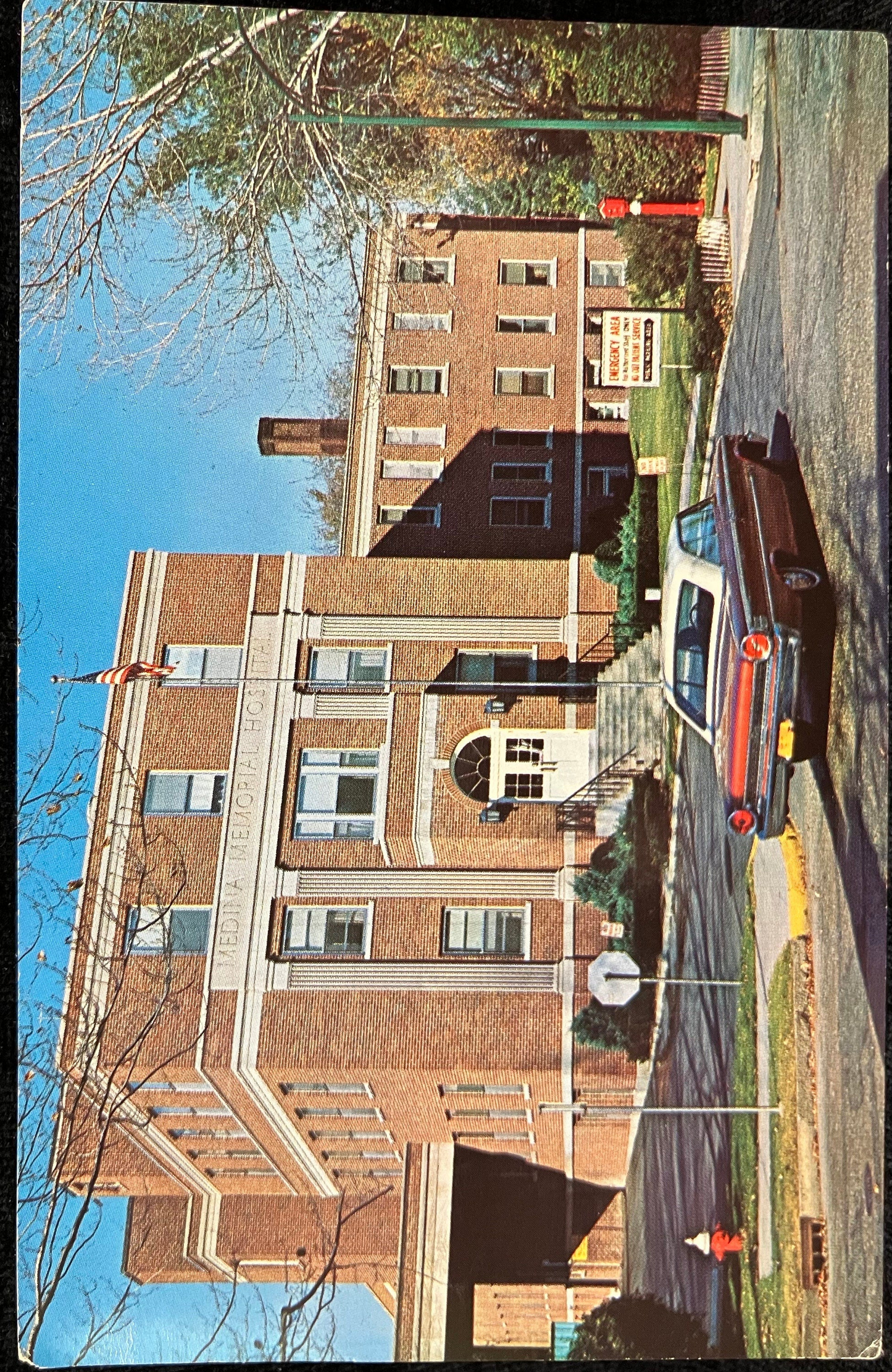 Medina Memorial Hospital - Medina, New York - Vintage Hospital Postcard