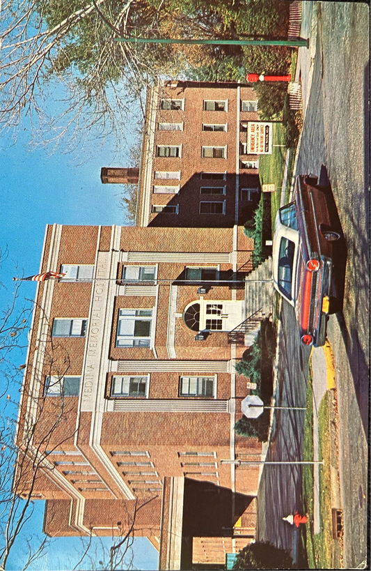 Medina Memorial Hospital - Medina, New York - Vintage Hospital Postcard