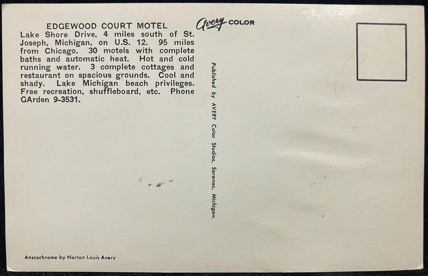 Edgewood Court Motel near St. Joseph, Michigan - Vintage Motel Postcard