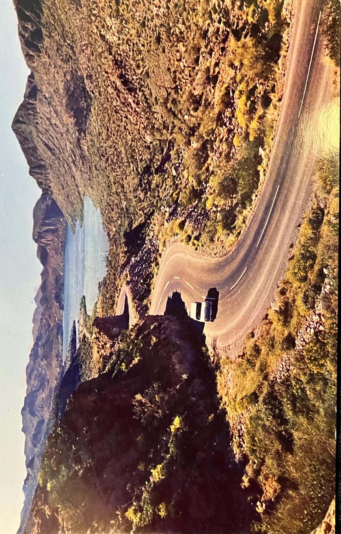 Canyon Lake on Apache Trail, Arizona - Vintage Postcard 1950s