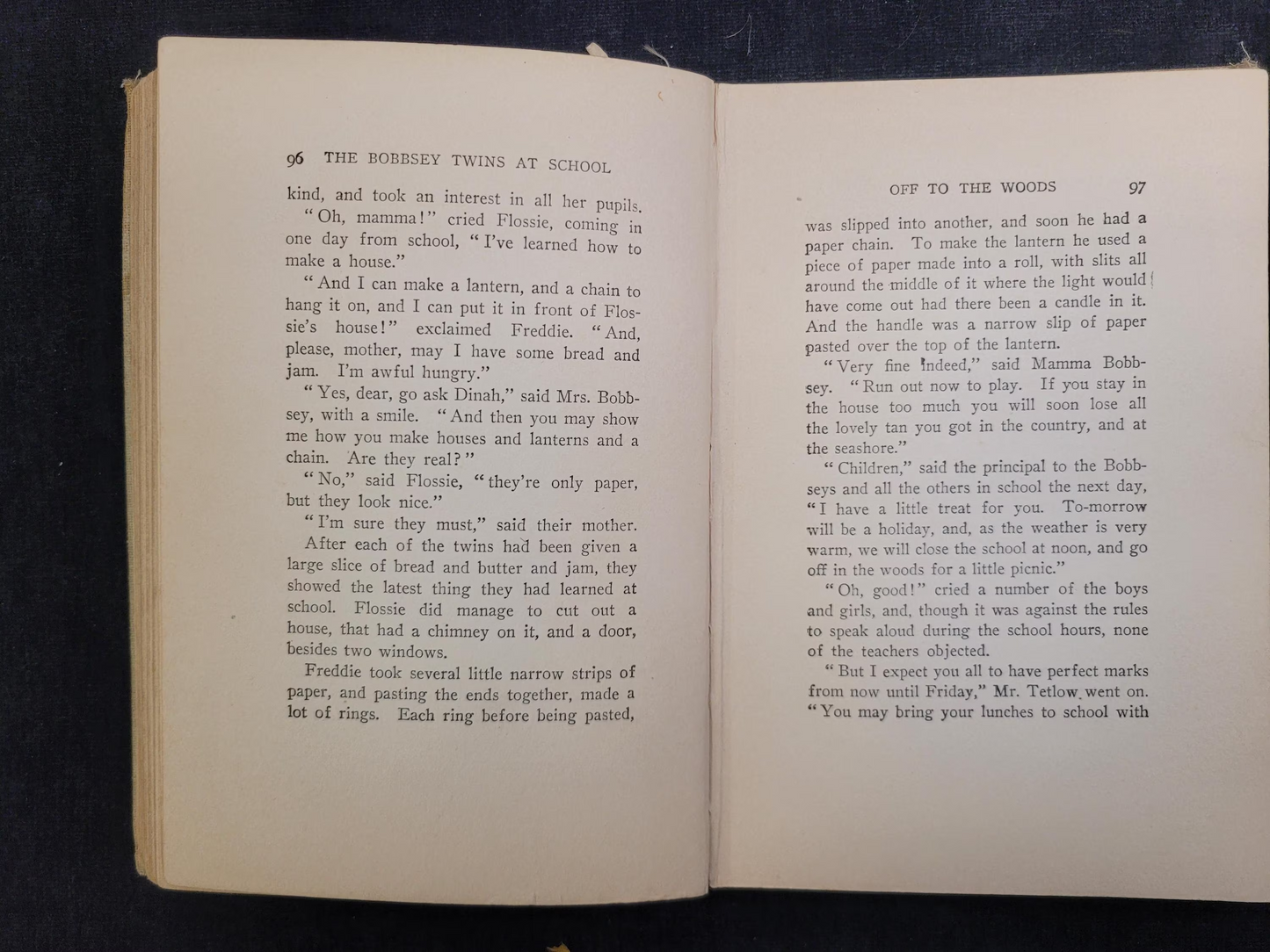 The Bobbsey Twins at School - Book 4 - Laura Lee Hope