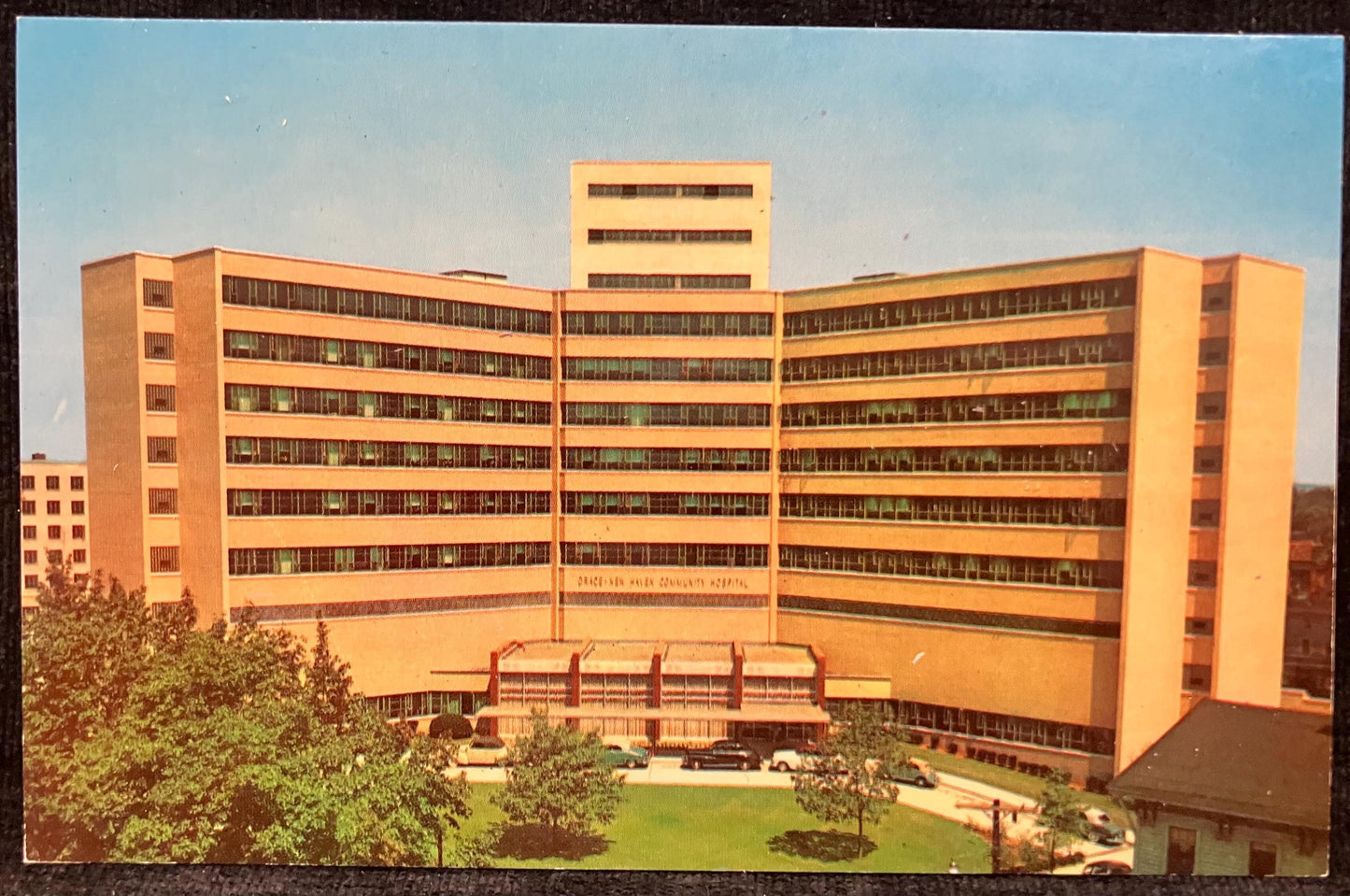 Memorial Unit of Yale-New Haven Community Hospital - New Haven, Connecticut - 1970s Postcard