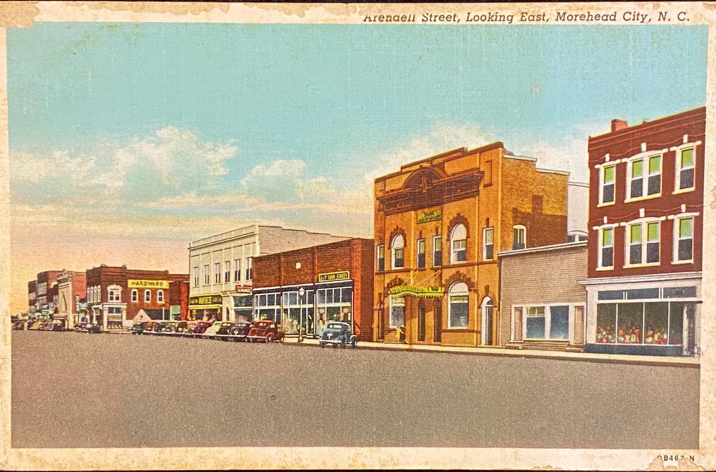Arendell Street - Looking East - Morehead City, North Carolina - 1940s Linen Postcard