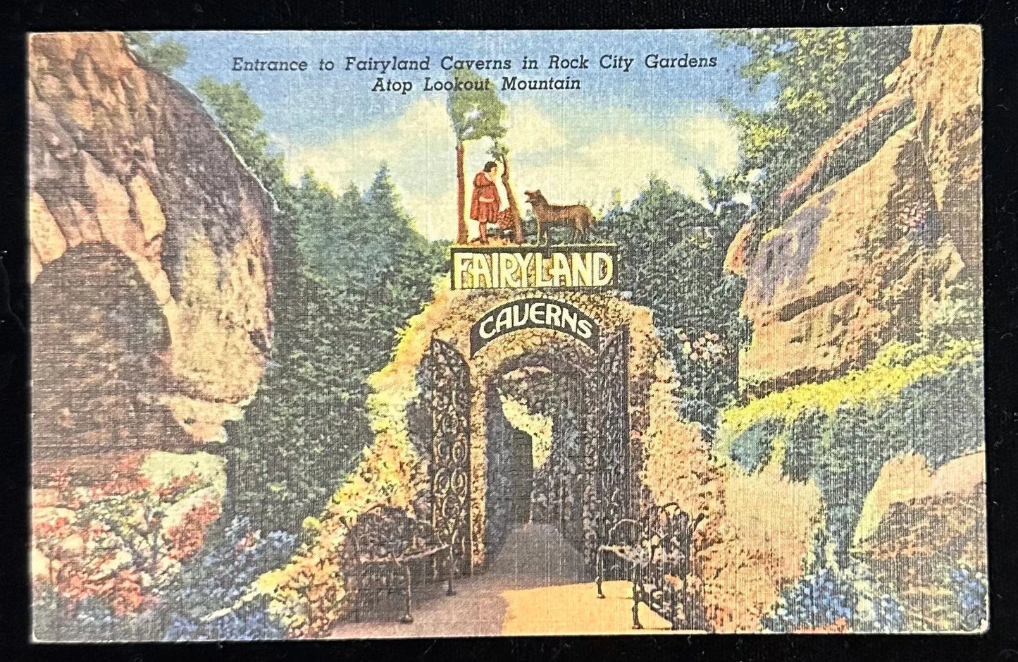 Entrance to Fairyland Caverns in Rock City Gardens, Atop Lookout Mountains, Georgia - Vintage Postcard