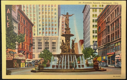 Fountain Square, Cincinnati, Ohio - Vintage Postcard