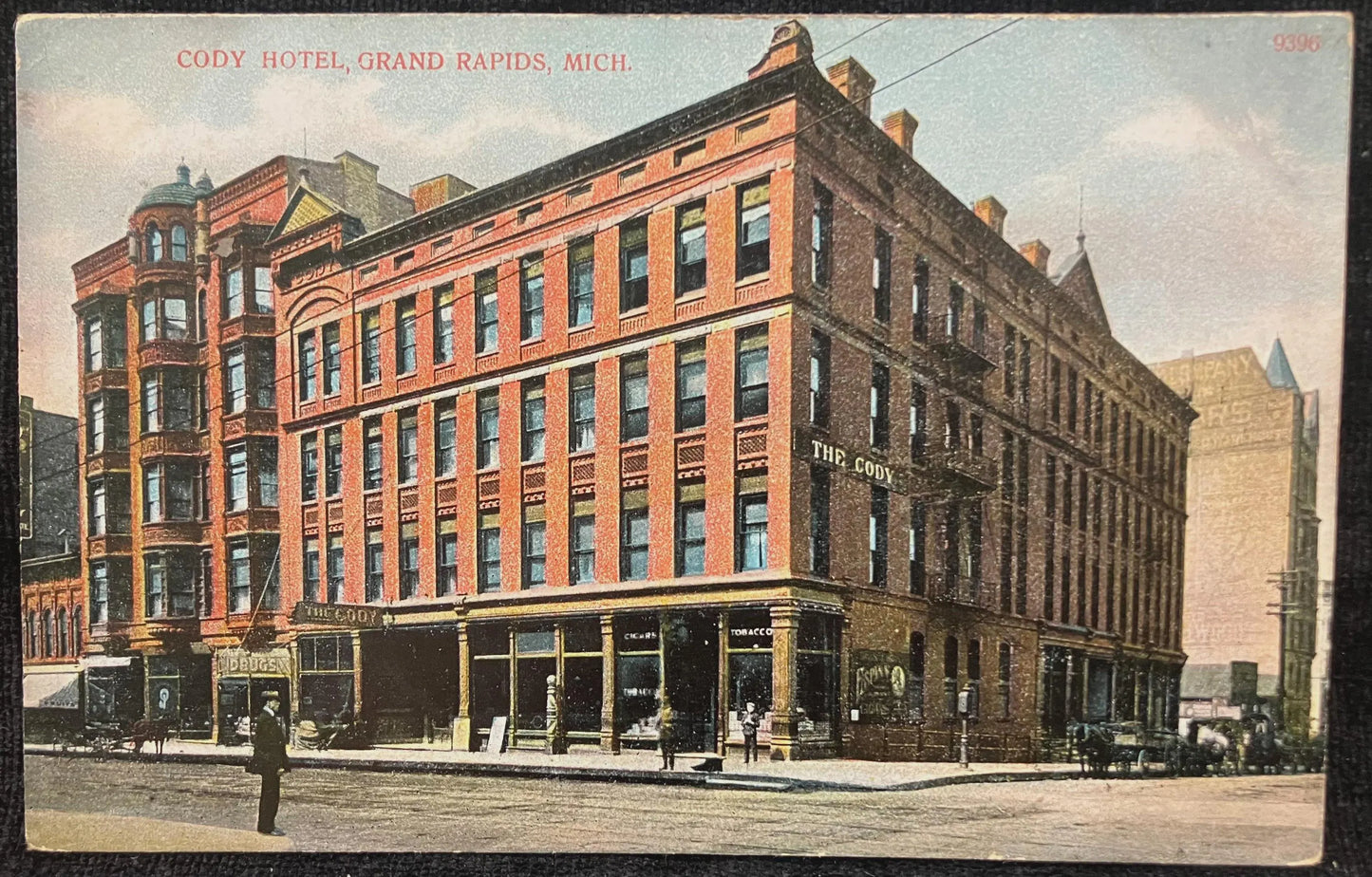 Cody Hotel, Grand Rapids, Michigan - Vintage Hotel Postcard