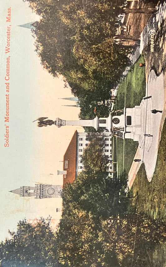 Soldier’s Monument and Common, Worcester, Massachusetts - 202,457. J.V - Printed in Great Britain - Vintage Army Postcard