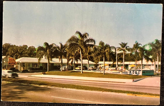 Southland Motel in Sarasota, Florida - Vintage Motel Postcard