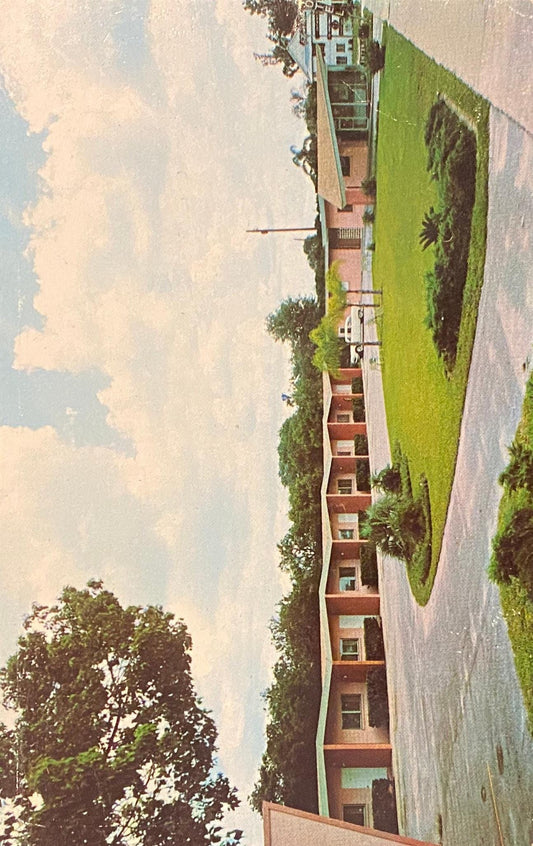 Silver Palms Hotel, Apopka, Florida - Vintage Postcard
