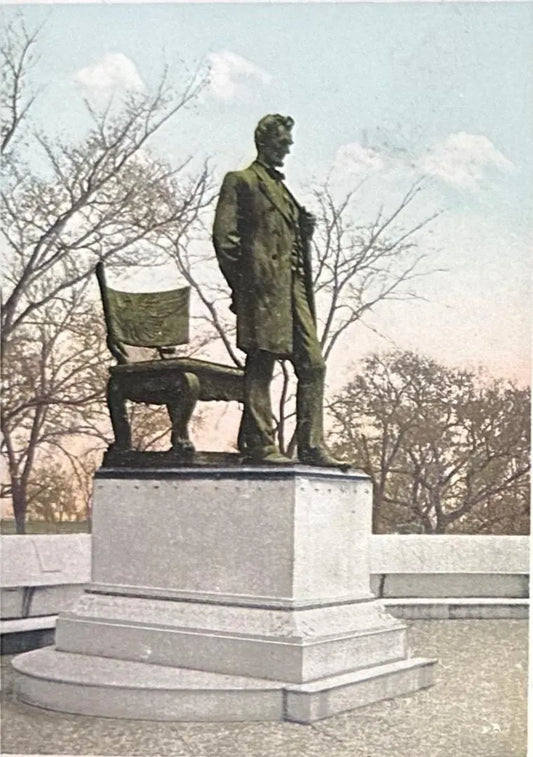 Lincoln Statue, Lincoln Park - Chicago, Illinois - Vintage Postcard