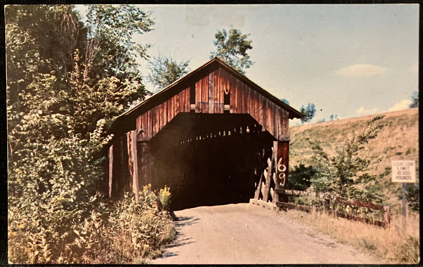 Martin's Mill Bridge - Hartland, Vermont - Photo: Carleton Allen - Vintage Postcard
