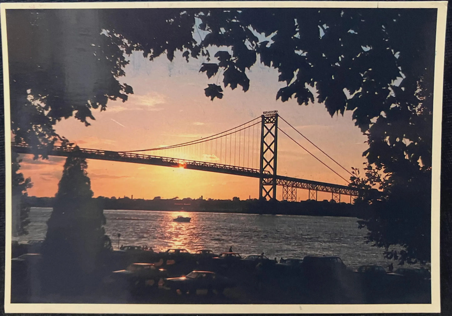 The Ambassador Bridge, Detroit, Michigan - Photo: A. Pavuls - Vintage Postcard