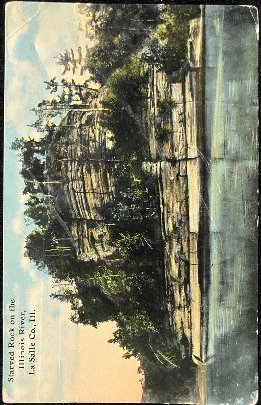 Starved Rock on the Illinois River, La Salle Co., Illinois - Vintage Postcard