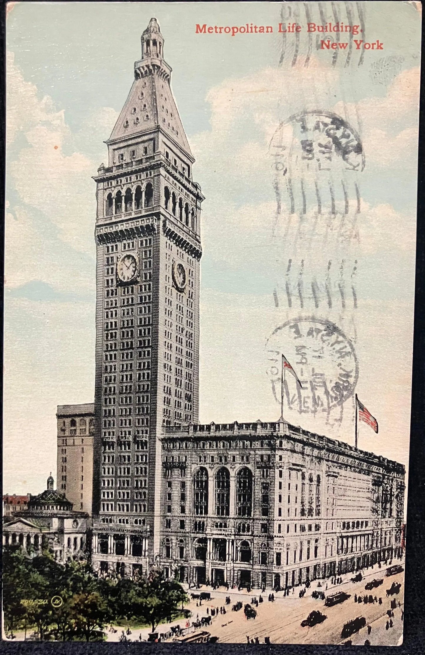 Metropolitan Life Building, New York - Vintage Postcard