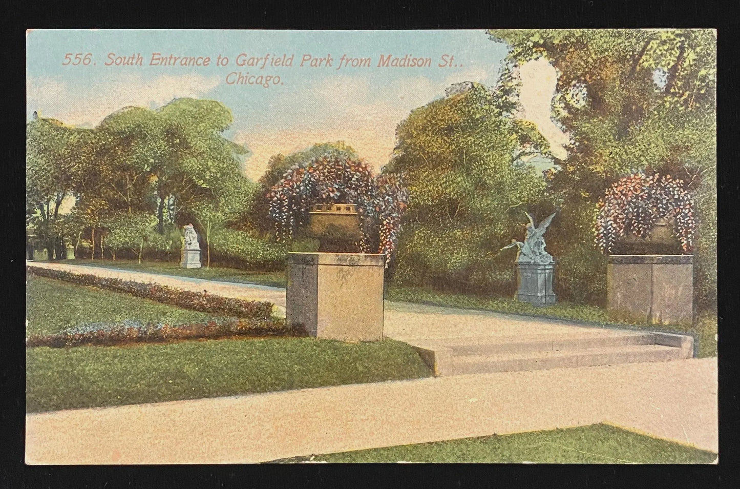 South Entrance to Garfield Park from Madison St., Chicago, Illinois - Vintage Postcard