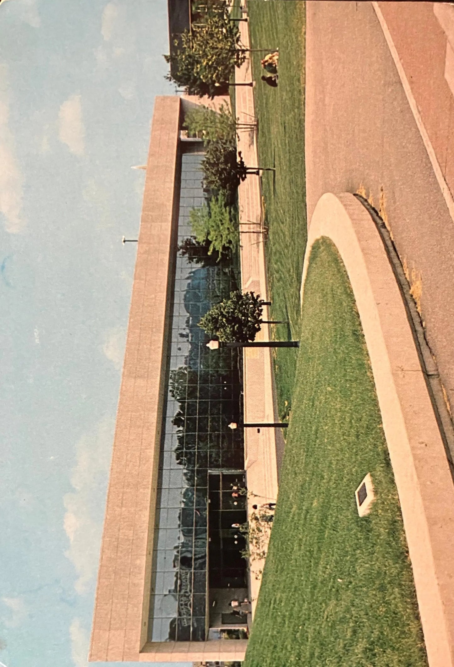 Gerald R. Ford Musuem - Grand Rapids, Michigan - Photography: Don Richards - Vintage Postcard
