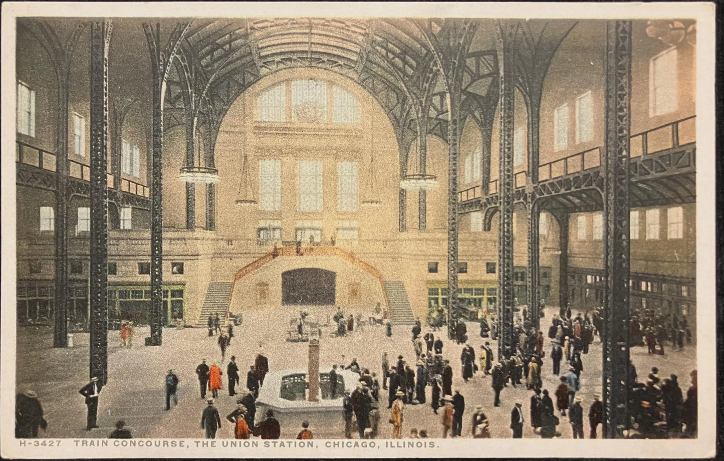 Train Concourse, The Union Station, Chicago, Illinois - Vintage Train Station Postcard