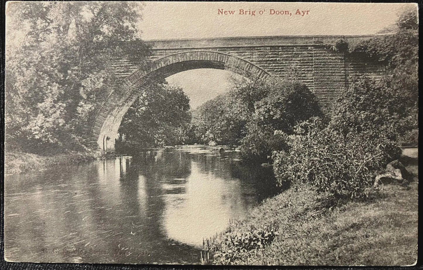 New Brig o' Doon, Ayr - Vintage United Kingdom Postcard
