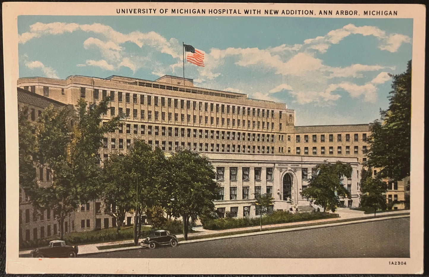 University of Michigan Hospital with New Addition, Ann Arbor, Michigan - Vintage Postcard